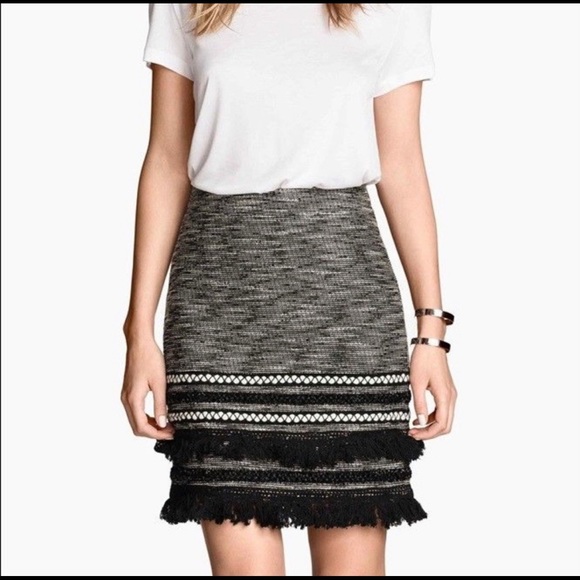 H&M black and white fringe skirt - Picture 1 of 4